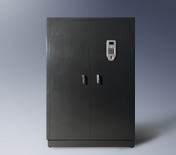 �����L����